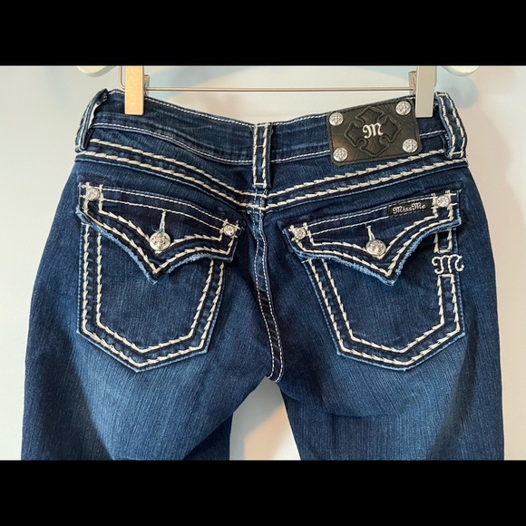 MISS ME| Signature Skinny - Picture 7 of 15